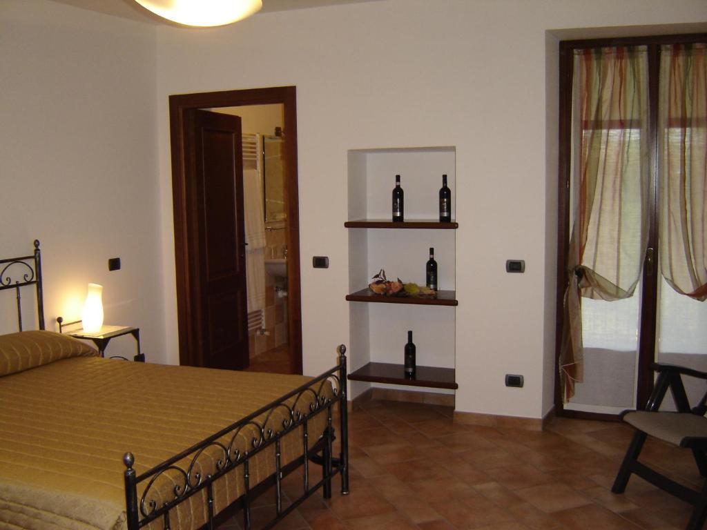 Agriturismo I Grappoli Serralunga d'Alba Pokoj fotografie