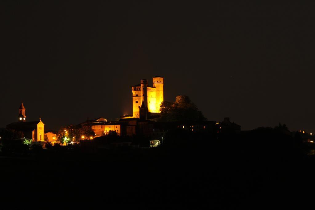 Agriturismo I Grappoli Serralunga d'Alba Pokoj fotografie