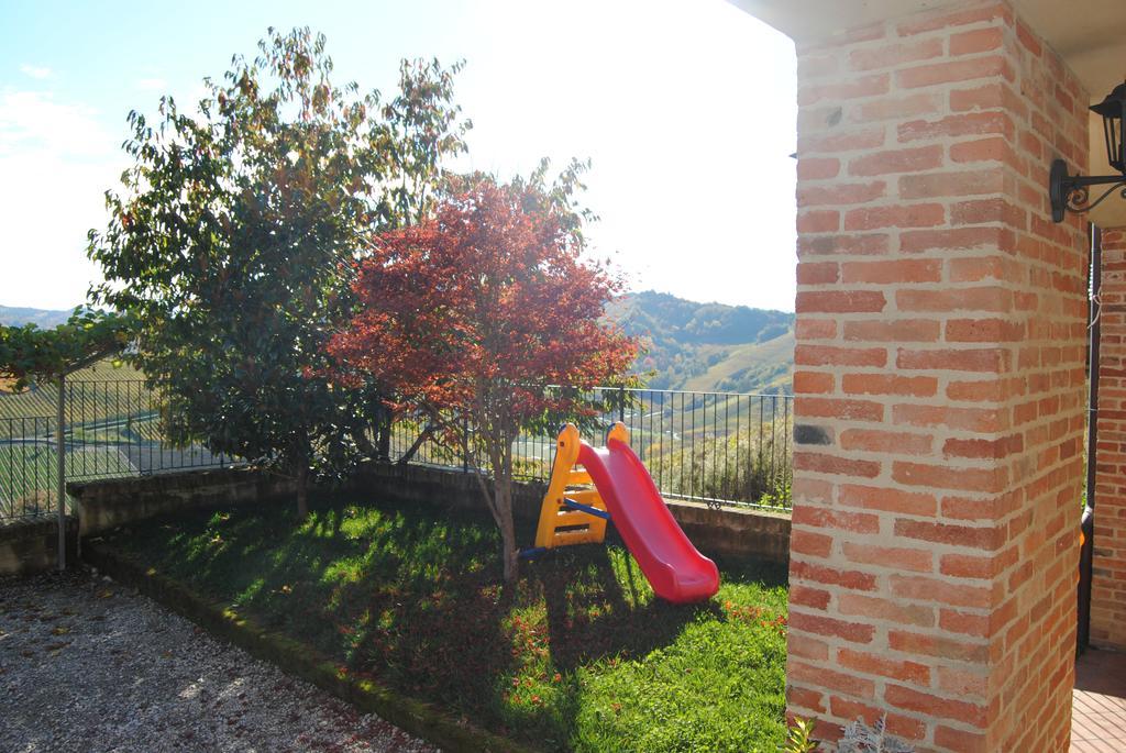 Agriturismo I Grappoli Serralunga d'Alba Exteriér fotografie