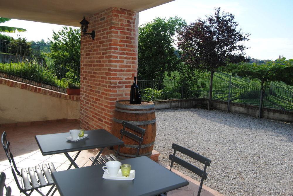 Agriturismo I Grappoli Serralunga d'Alba Exteriér fotografie