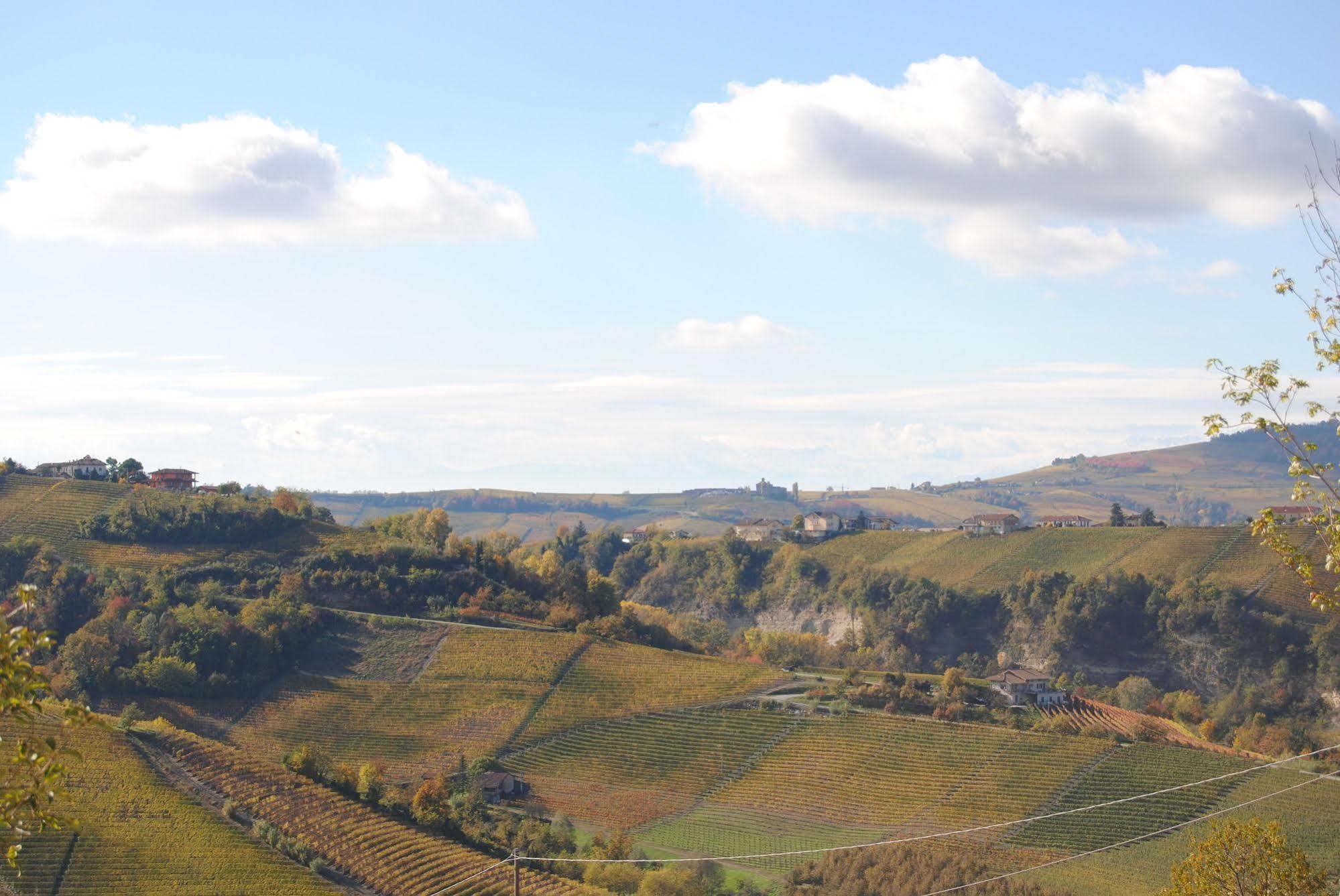 Agriturismo I Grappoli Serralunga d'Alba Exteriér fotografie